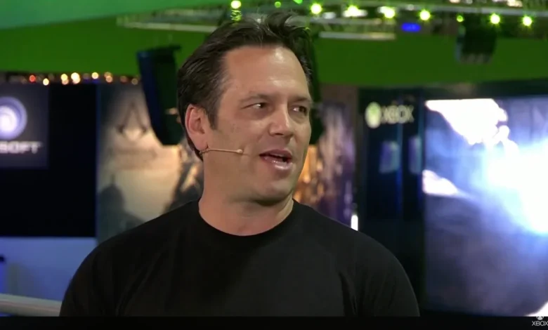 Phil Spencer Leaves Microsoft as Xbox Chief — What This Leadership Shift Means for the Future of Gaming Phil Spencer speaking at an Xbox event during his tenure as head of Microsoft Gaming.